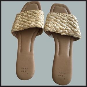 A New Day Women's Tan Sandals